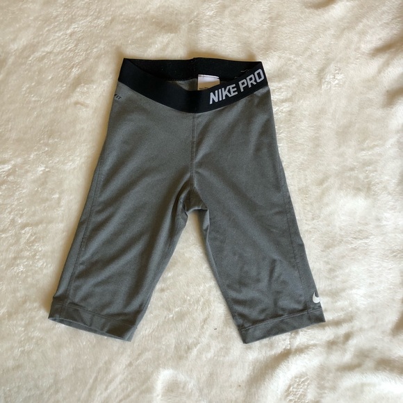 nike pro 8 shorts